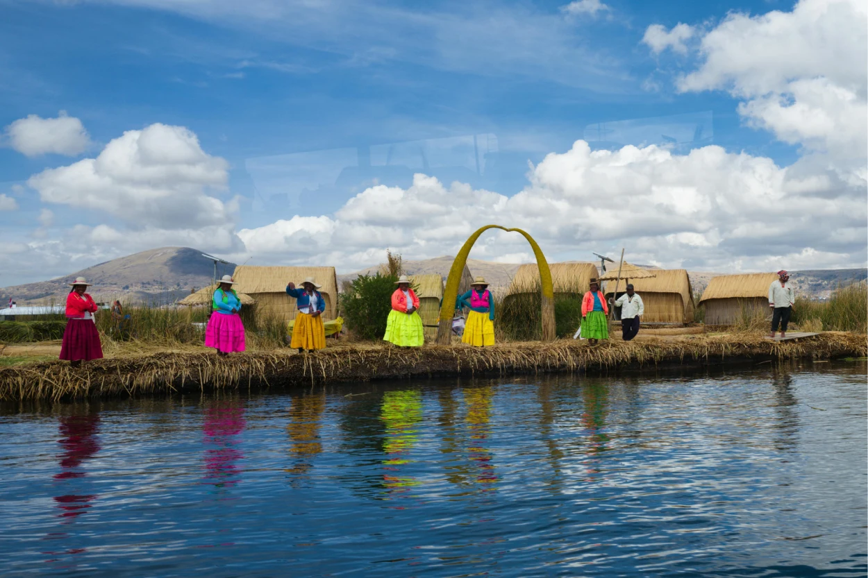 Tours-gallery-Puna-islands-view-from-the-floor