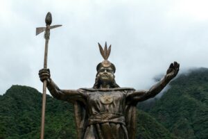 Aguas Calientes Peru: Gateway to Machu Picchu
