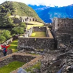 CHOQUEQUIRAO 4D - 3